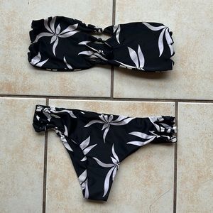 Medium mikoh black and white bikini
